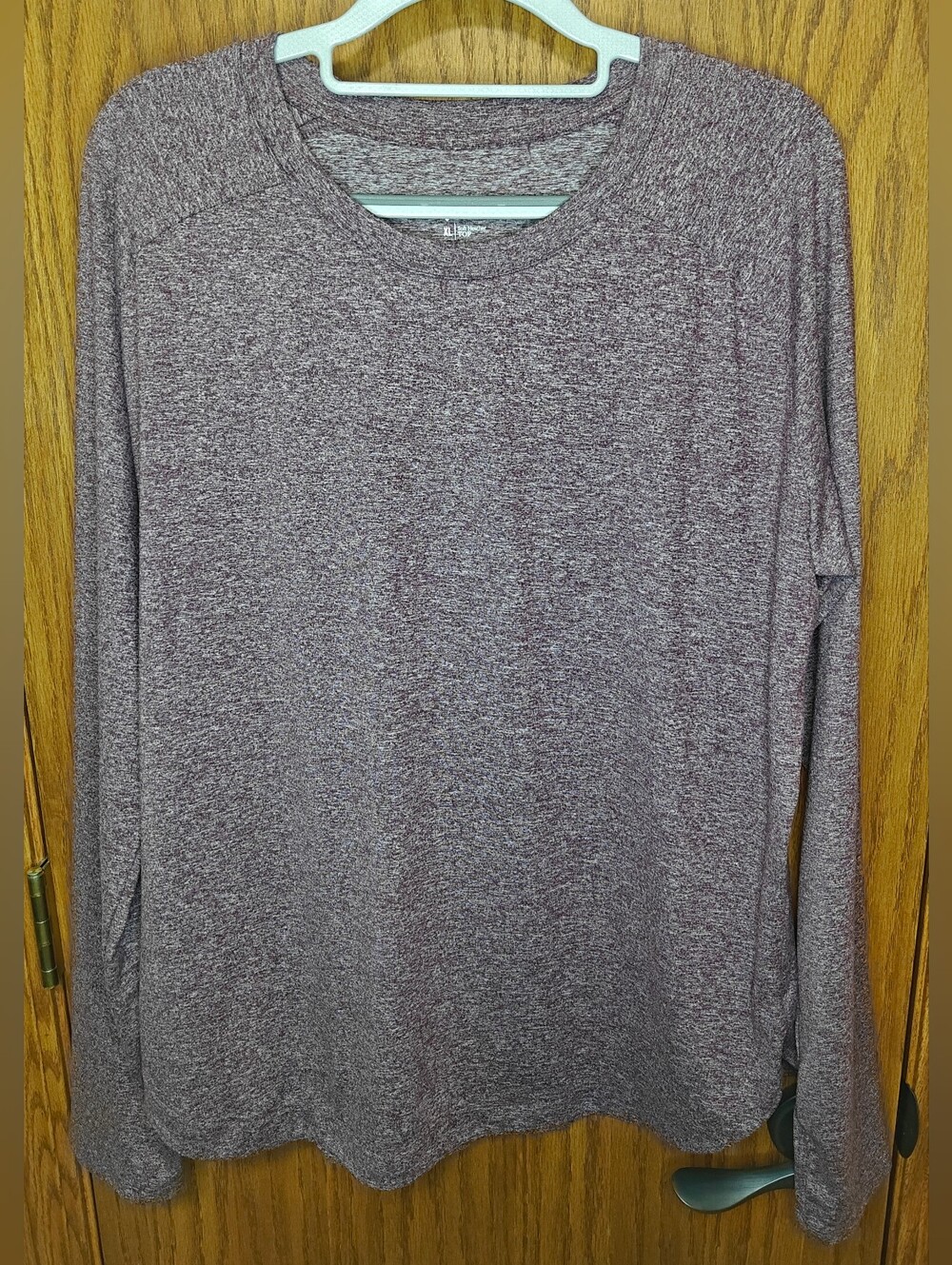 Women's Member's Mark Maroon Long-Sleeve Crew Neck Shirt with Thumb Holes, XL
